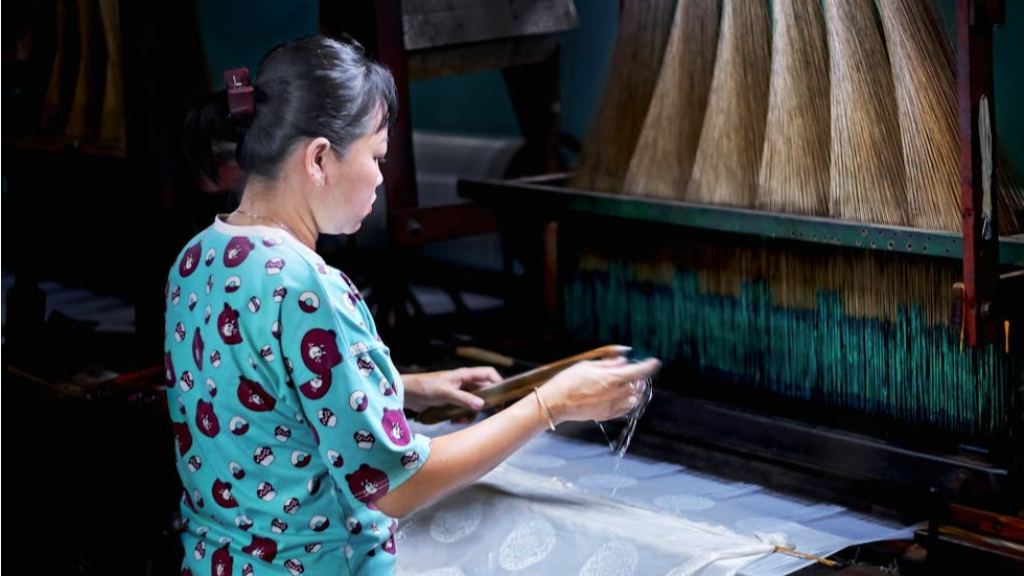 Saree Weaving Techniques You Need to Know About