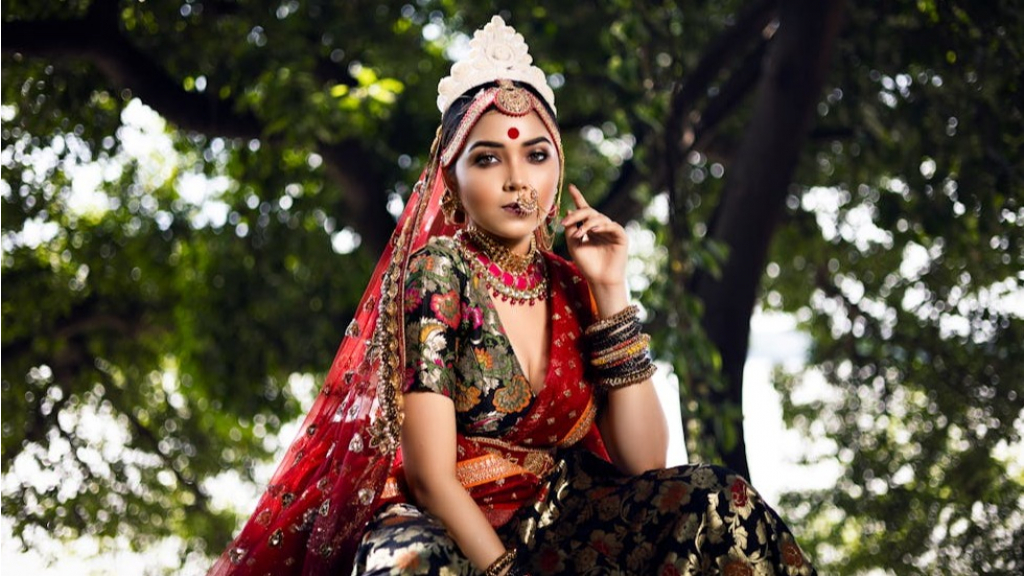 The Best Traditional Wear for Girls: Embrace Elegance and Culture